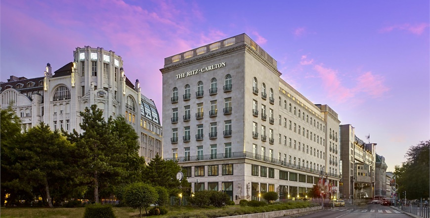 (16836)The Ritz-Carlton Budapest