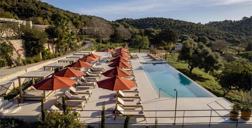 (19994)The Lodge Mallorca1