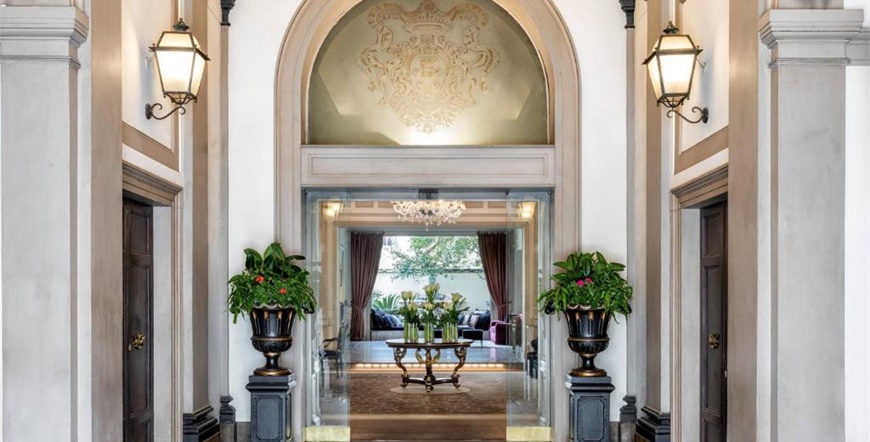 (20858)SINA Villa Medici, Autograph Collection (3)