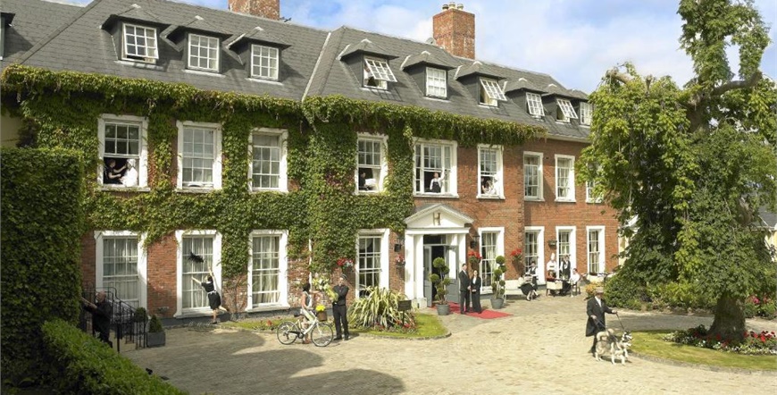 (21156)Hayfield Manor1